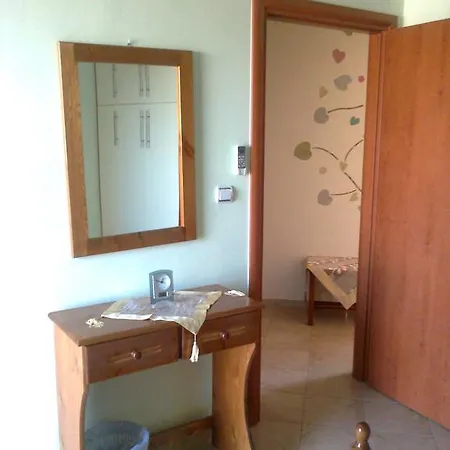 Argoliki Thalassa Míloi Zimmer foto